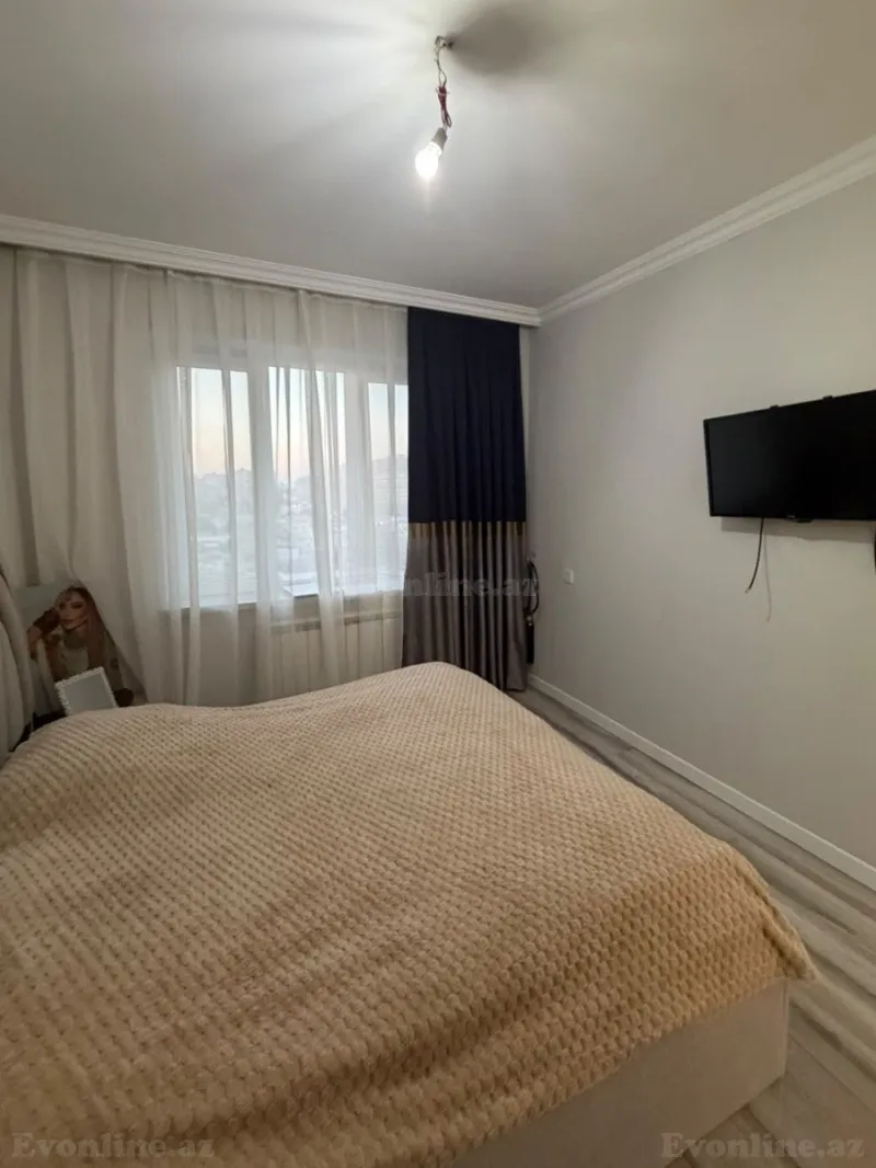 Satılır 3 otaqlı Mənzil Köhnə tikili 80 m² İnşaatçılar m. - şəkil 15