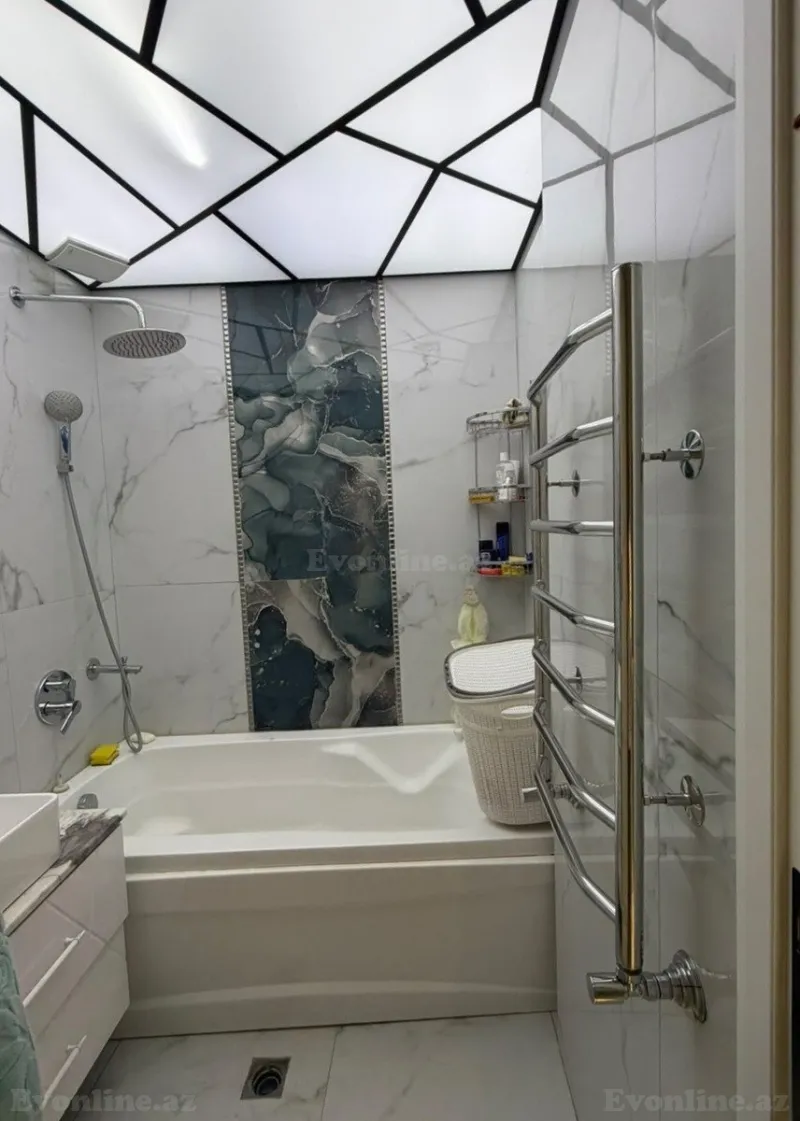 Satılır 3 otaqlı Mənzil Köhnə tikili 80 m² İnşaatçılar m. - şəkil 17
