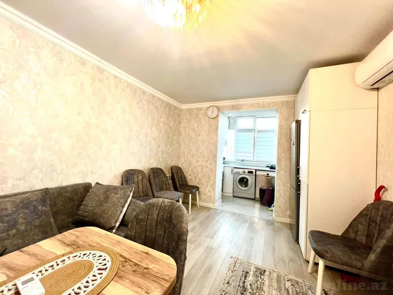 Satılır 2 otaqlı Mənzil Köhnə tikili 47 m² Qara Qarayev m. - şəkil 4