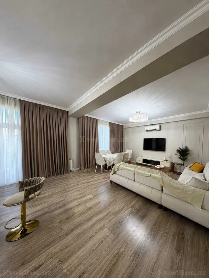 Kirayə verilir 4 otaqlı Mənzil Yeni tikili 160 m² Xətai r. - şəkil 8