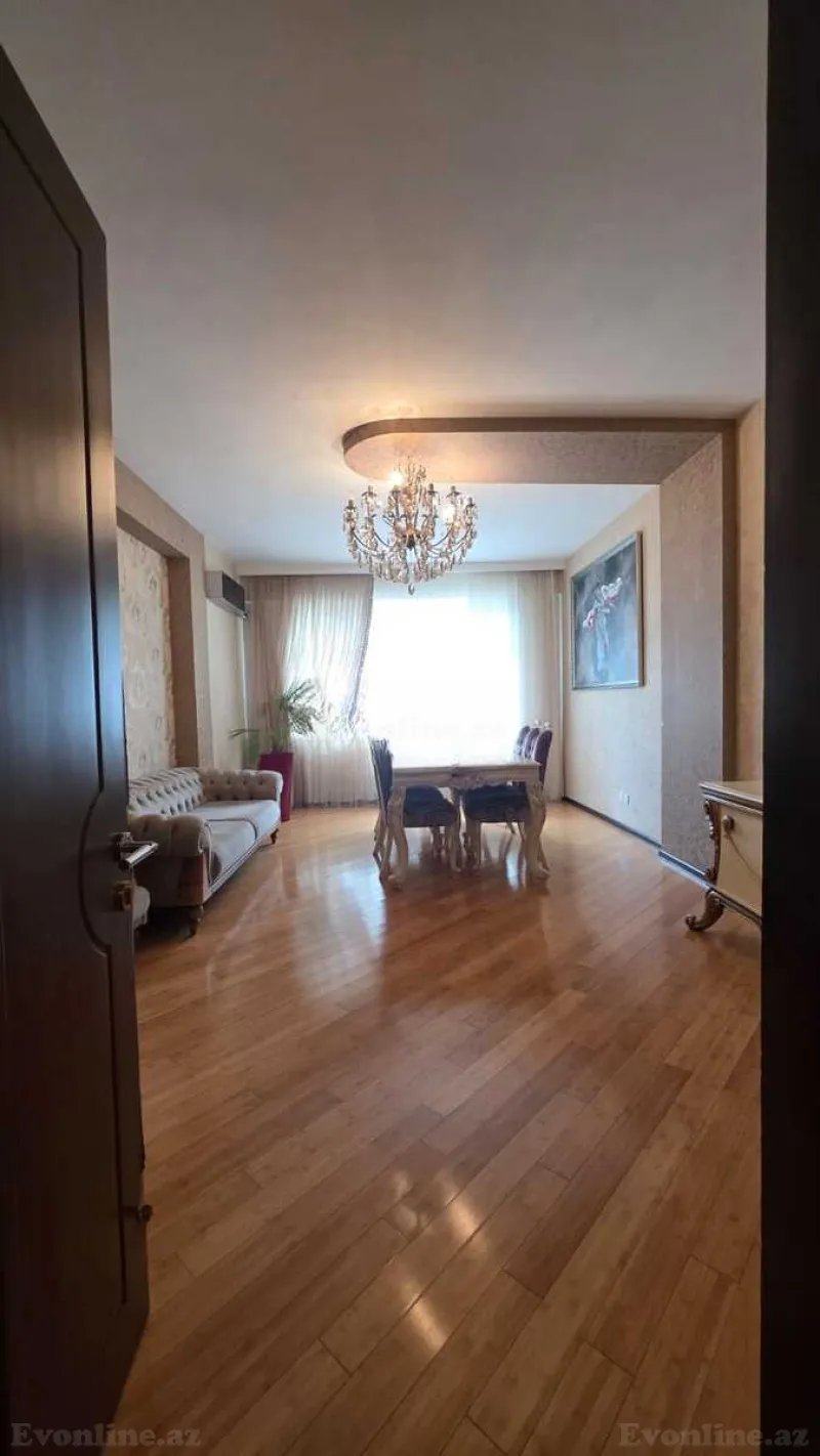 Satılır 3 otaqlı Mənzil Yeni tikili 130.8 m² Neftçilər m. - şəkil 2
