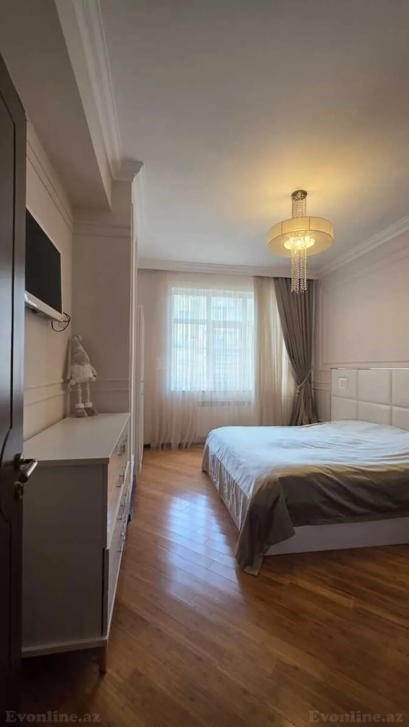 Satılır 3 otaqlı Mənzil Yeni tikili 130.8 m² Neftçilər m. - şəkil 8
