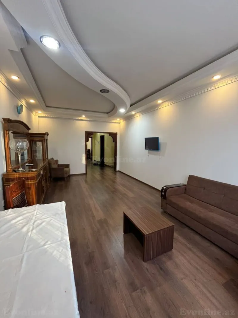 Kirayə verilir 3 otaqlı Mənzil Yeni tikili 125 m² Xətai r. - şəkil 2