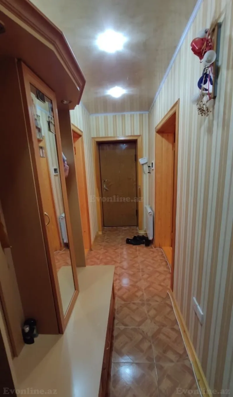 Satılır 4 otaqlı Mənzil Köhnə tikili 90 m² Mingəçevir - şəkil 16