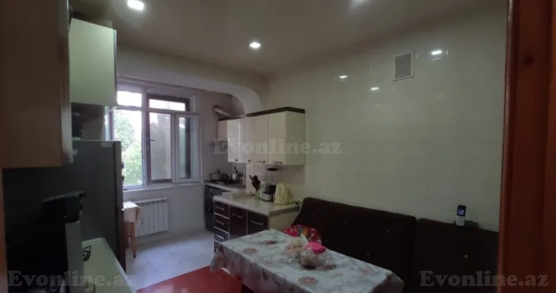 Satılır 4 otaqlı Mənzil Köhnə tikili 90 m² Mingəçevir - şəkil 19