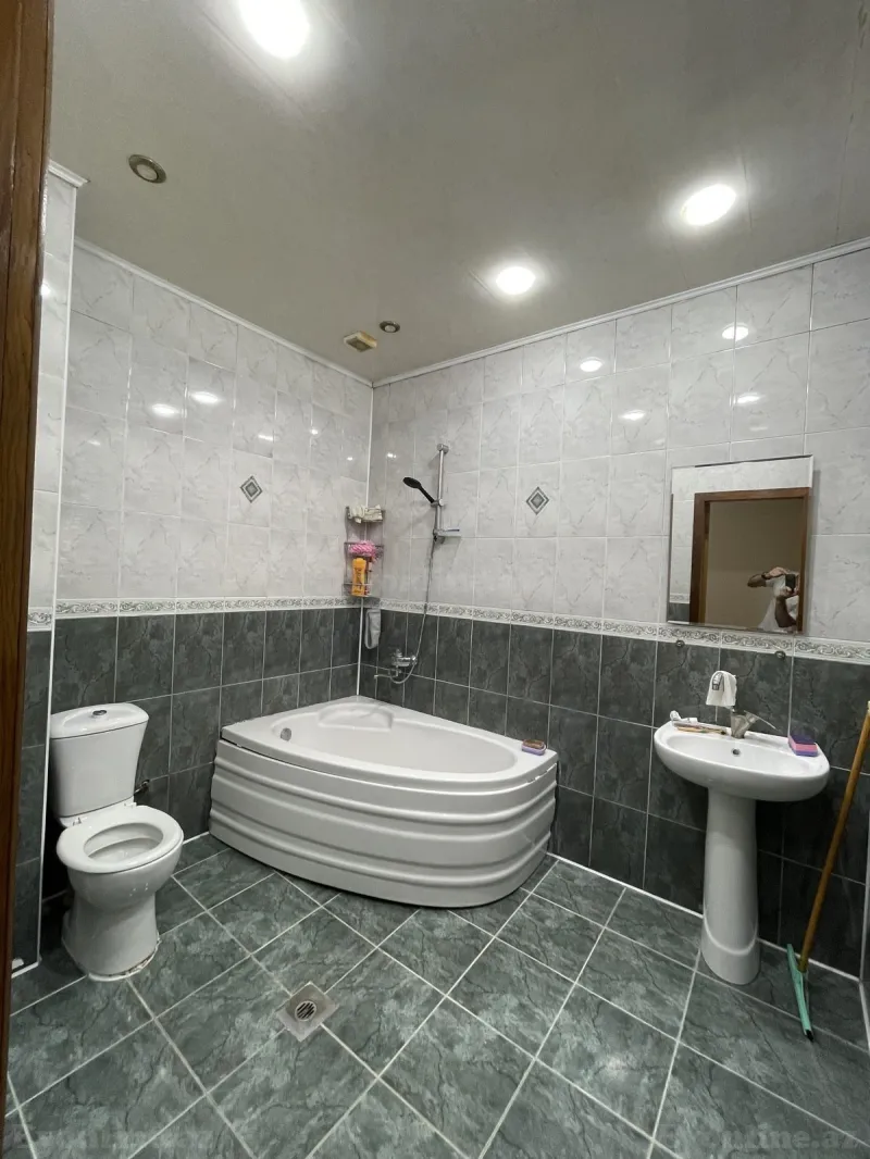 Kirayə verilir 2 otaqlı Mənzil Yeni tikili 85 m² Nəriman Nərimanov m. - şəkil 10