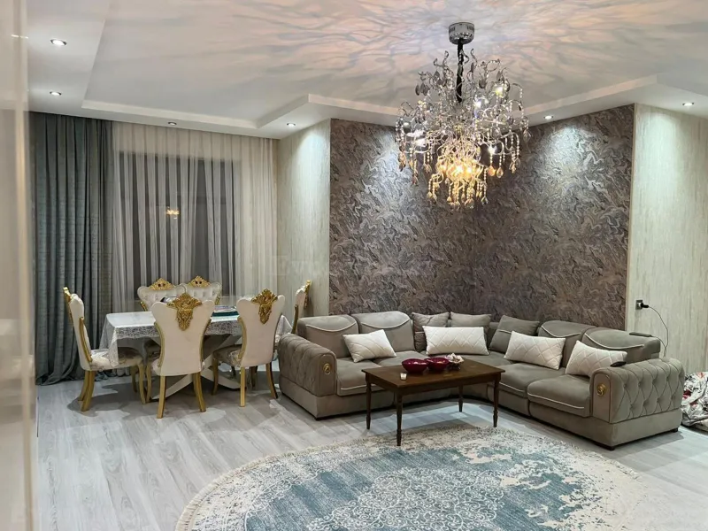 Bakı, Yasamal r., Avtovağzal m.da 3 otaqlı mənzil kirayə verilir