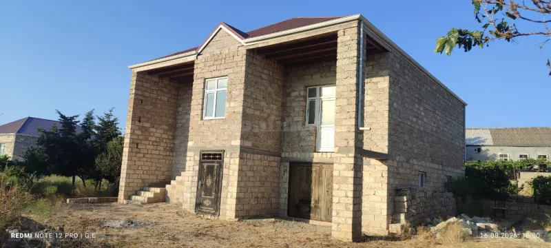 Bakı, Xəzər r., Koroğlu m., Binəda 5 otaqlı həyət evi satılır