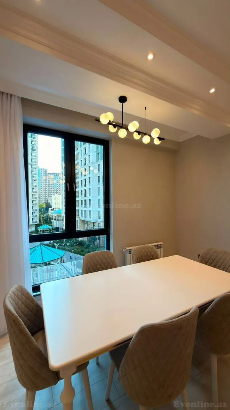 Kirayə verilir 3 otaqlı Mənzil Yeni tikili 147 m² Gənclik m. - şəkil 3