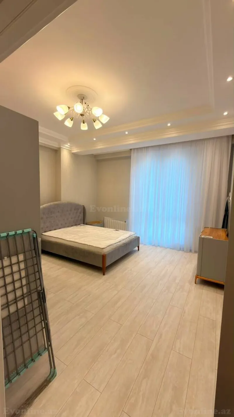 Kirayə verilir 3 otaqlı Mənzil Yeni tikili 147 m² Gənclik m. - şəkil 5