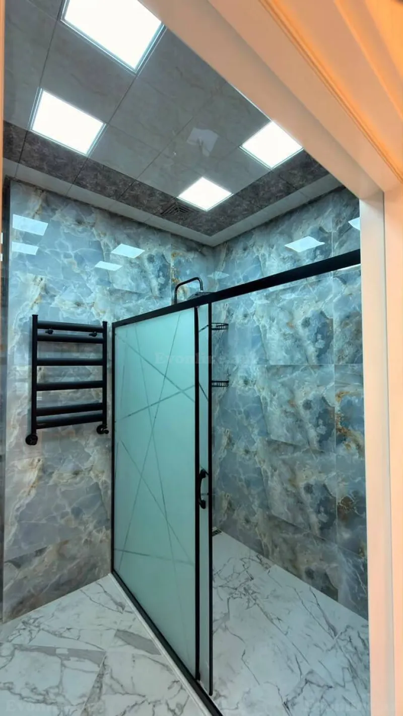 Kirayə verilir 3 otaqlı Mənzil Yeni tikili 147 m² Gənclik m. - şəkil 20