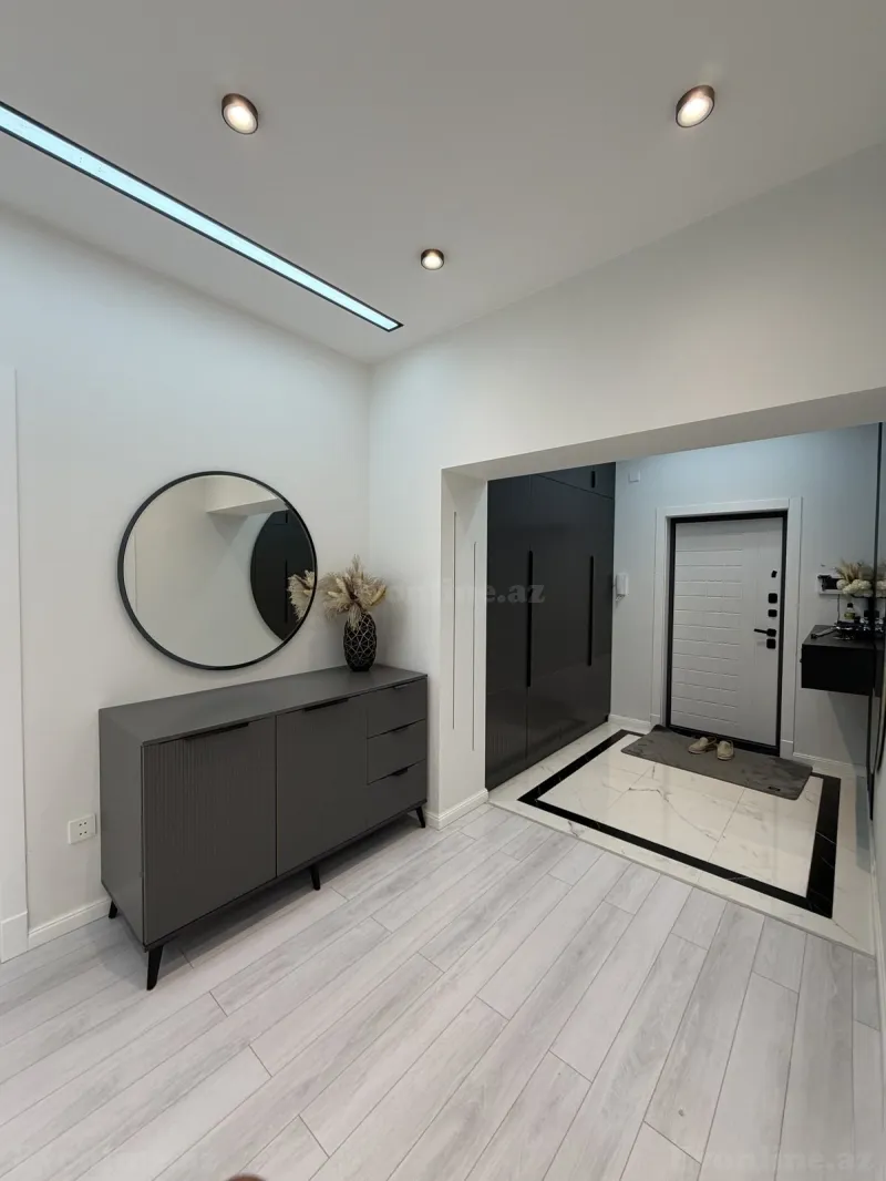 Satılır 3 otaqlı Mənzil Yeni tikili 150 m² İnşaatçılar m. - şəkil 4