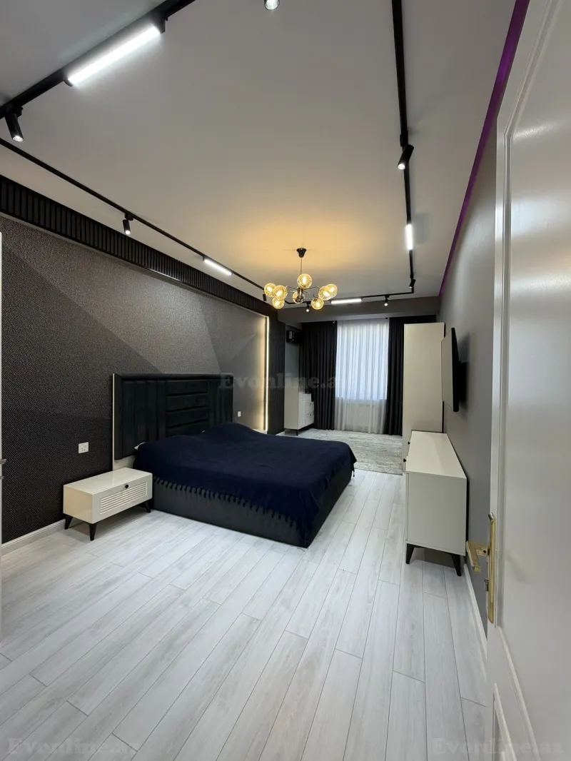 Satılır 3 otaqlı Mənzil Yeni tikili 150 m² İnşaatçılar m. - şəkil 8