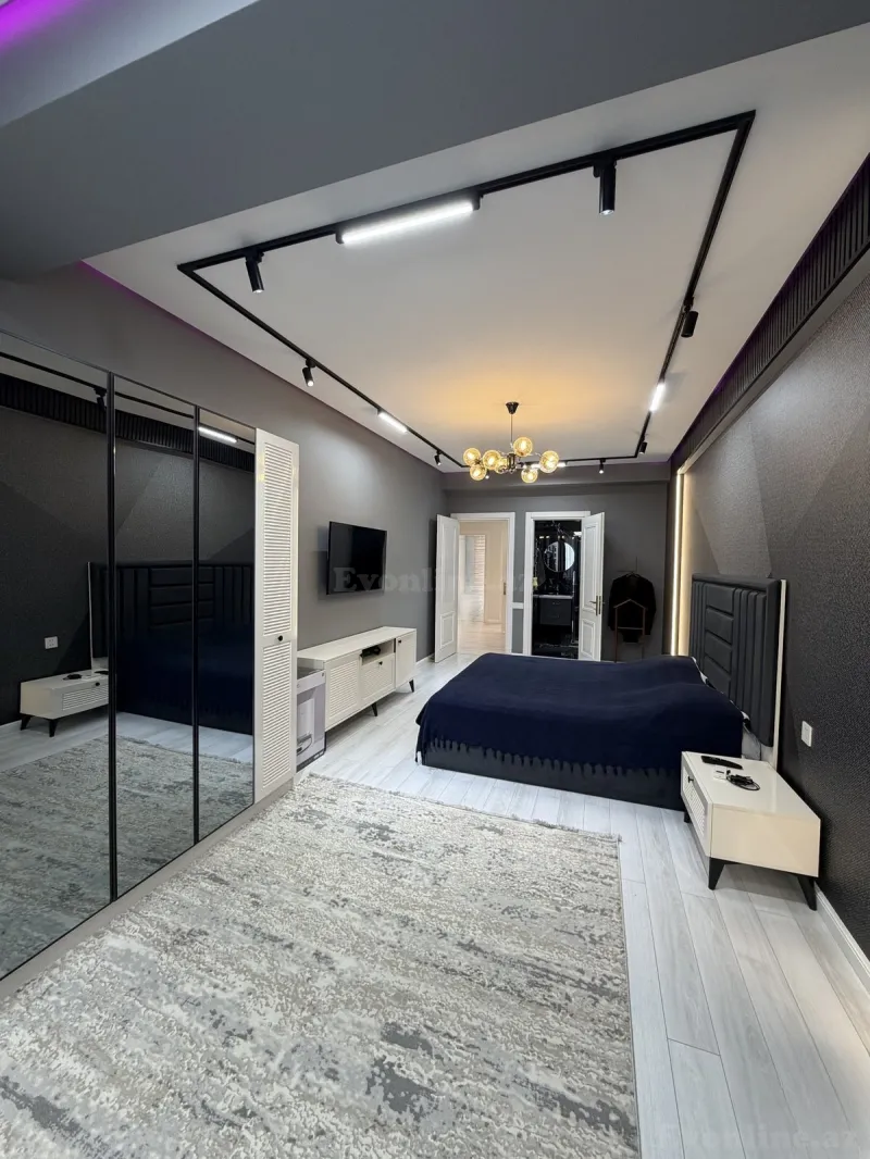 Satılır 3 otaqlı Mənzil Yeni tikili 150 m² İnşaatçılar m. - şəkil 9