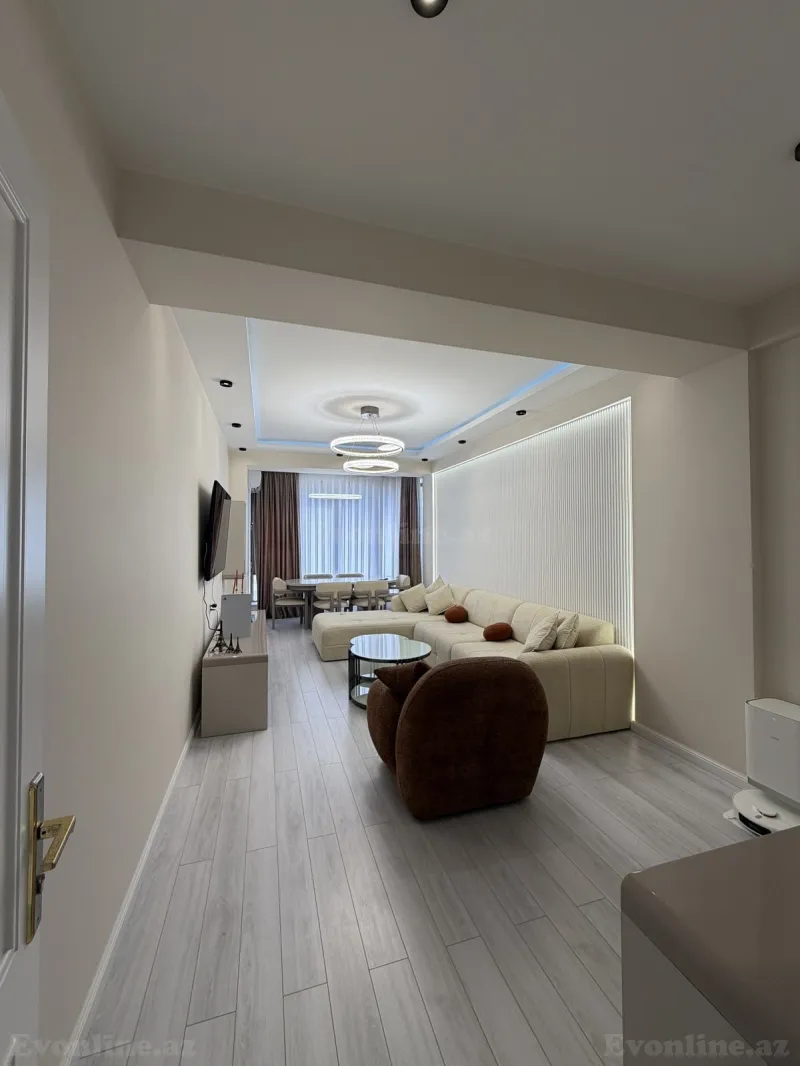 Satılır 3 otaqlı Mənzil Yeni tikili 150 m² İnşaatçılar m. - şəkil 12