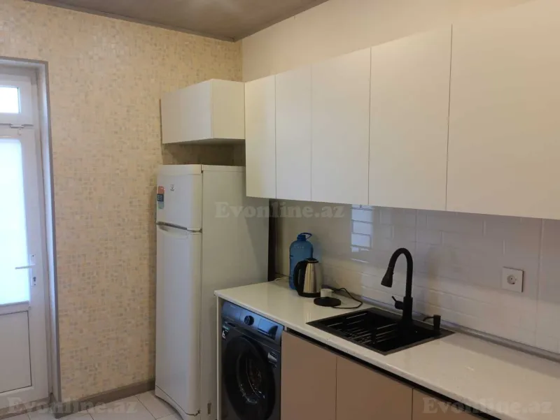 Kirayə verilir 1 otaqlı Mənzil Köhnə tikili 35 m² Əhmədli m. - şəkil 2