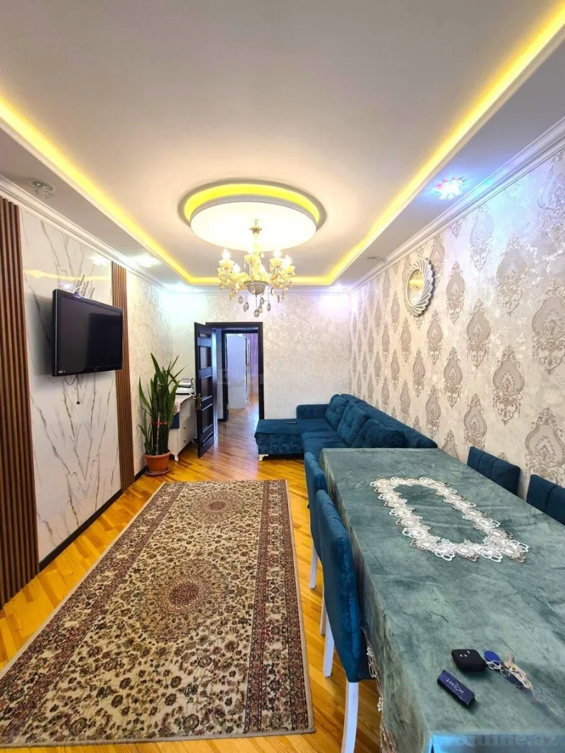 Satılır 2 otaqlı Mənzil Köhnə tikili 60 m² Bakıxanov - şəkil 2