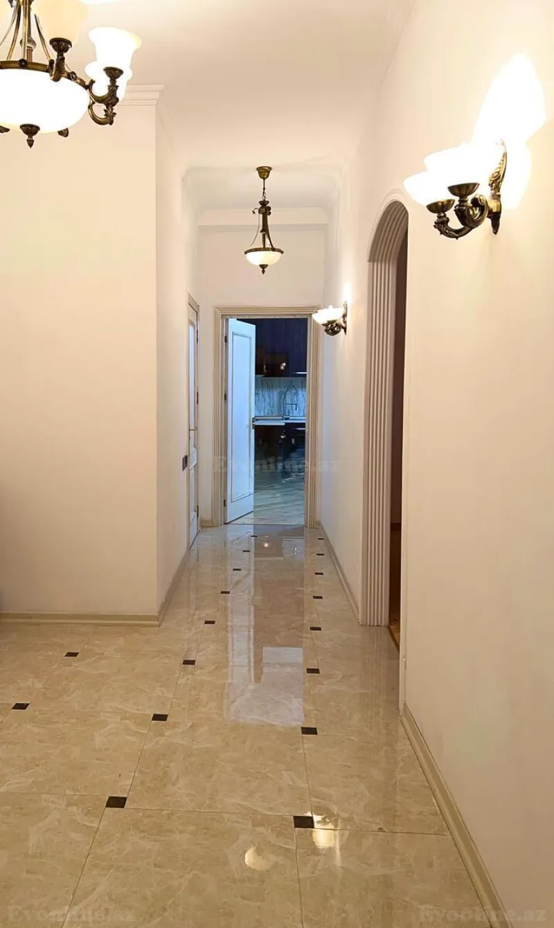 Kirayə verilir 2 otaqlı Mənzil Yeni tikili 110 m² Xətai r. - şəkil 7