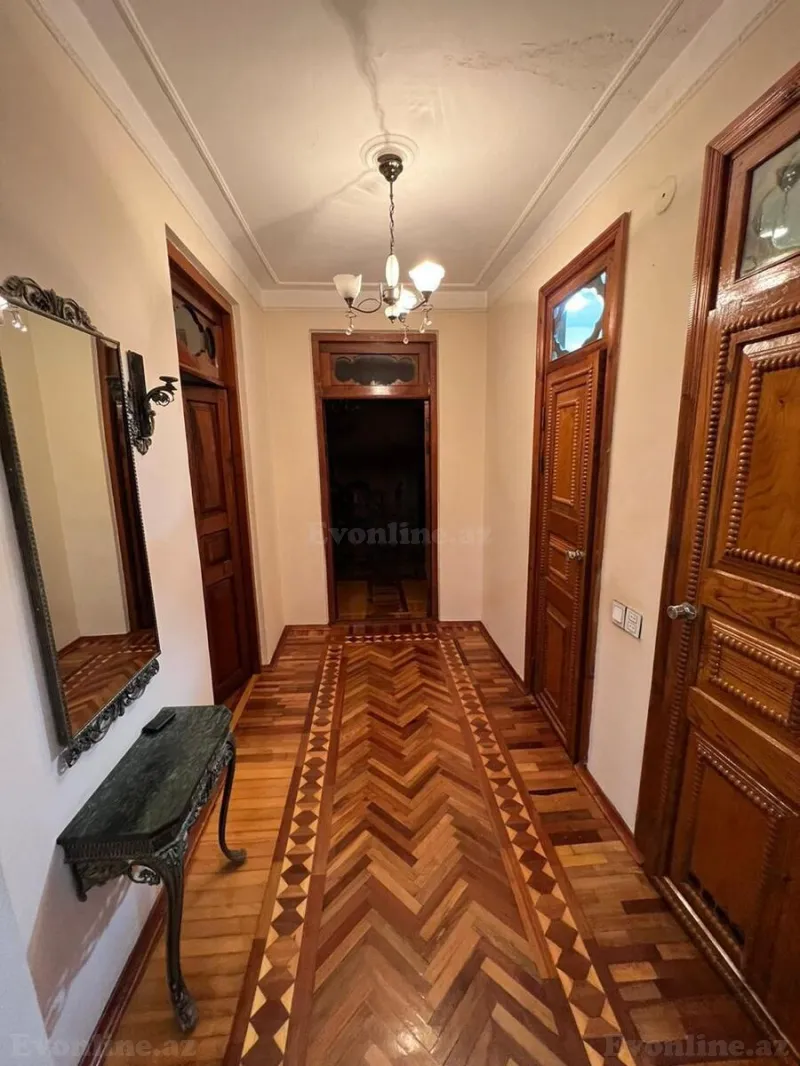 Satılır 3 otaqlı Mənzil Köhnə tikili 100 m² Elmlər Akademiyası m. - şəkil 4