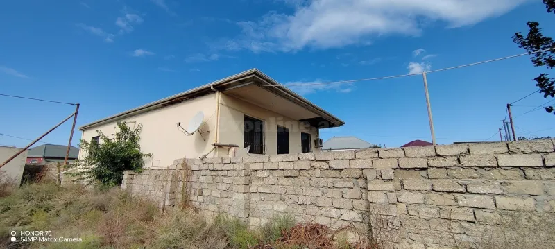 3 otaqlı Həyət evi 120 m² Bahar Satılır