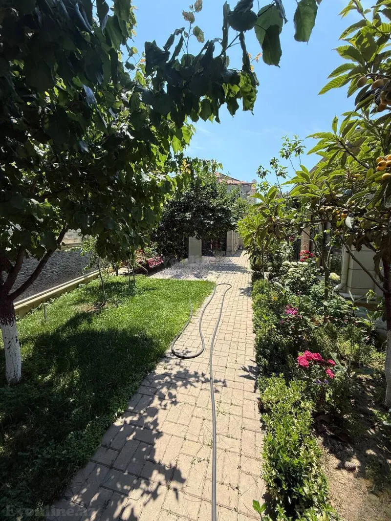 Satılır 7 otaqlı Həyət evi 800 m² Nizami r. - şəkil 3