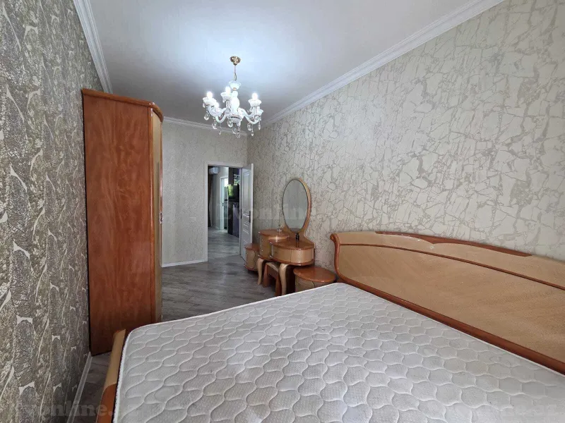 Satılır 2 otaqlı Mənzil Köhnə tikili 55 m² Memar Əcəmi m. - şəkil 4