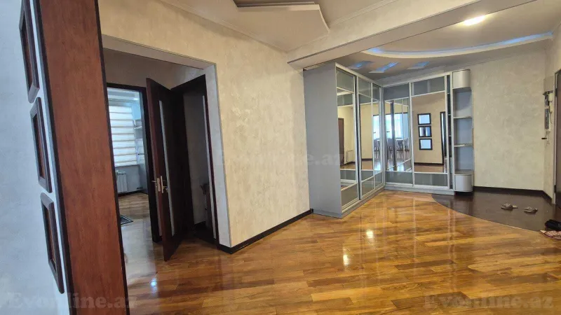 Kirayə verilir 2 otaqlı Mənzil Yeni tikili 100 m² Xətai r. - şəkil 9