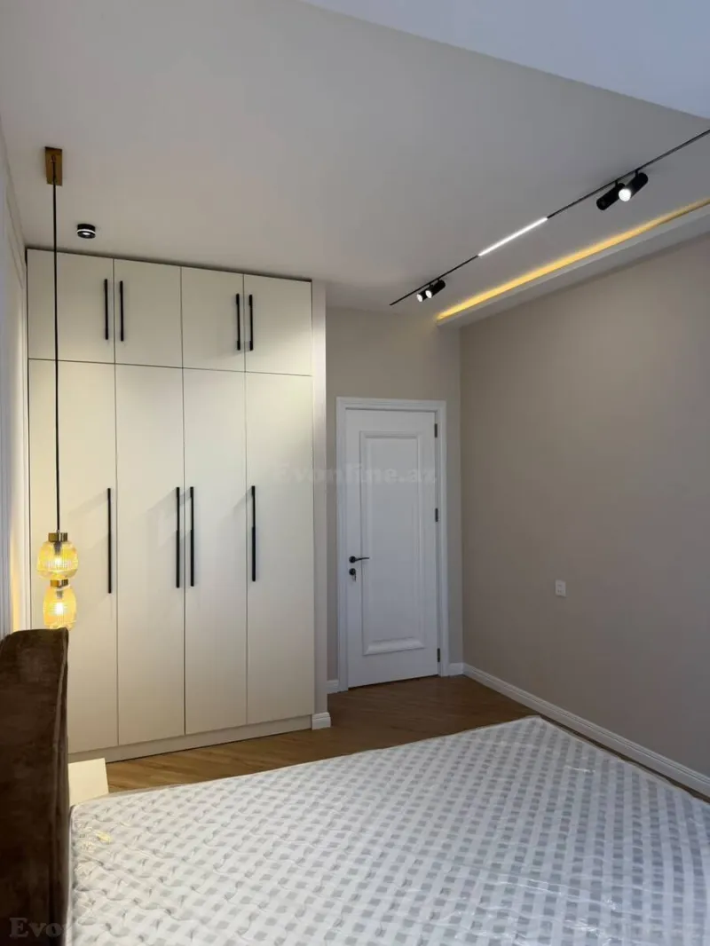 Kirayə verilir 2 otaqlı Mənzil Yeni tikili 85 m² Qara Qarayev m. - şəkil 23