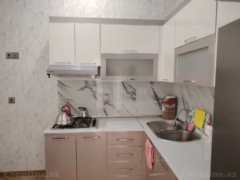 Kirayə verilir 4 otaqlı Həyət evi 115 m² Qax - şəkil 4