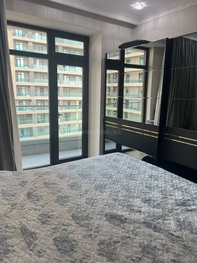 Satılır 2 otaqlı Mənzil Yeni tikili 100 m² 8 Noyabr m. - şəkil 15