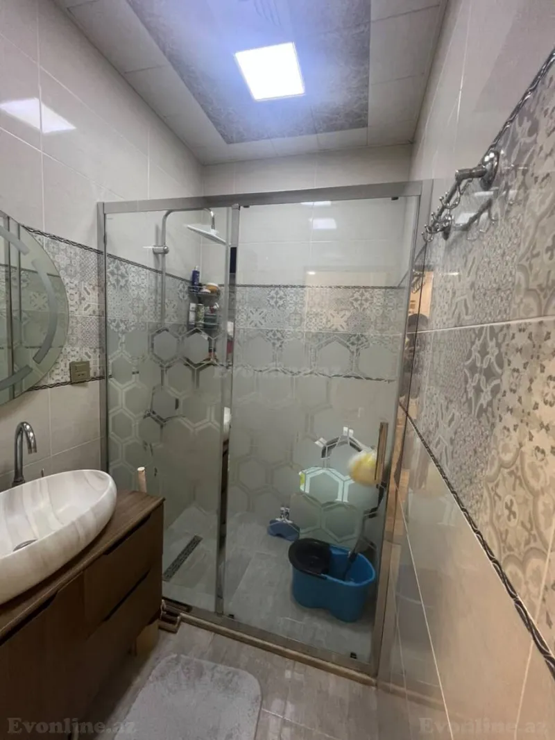 Satılır 2 otaqlı Mənzil Yeni tikili 100 m² 8 Noyabr m. - şəkil 21