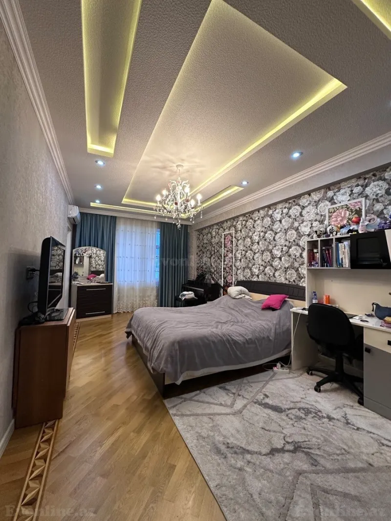 Satılır 4 otaqlı Mənzil Yeni tikili 154 m² Xətai r. - şəkil 5