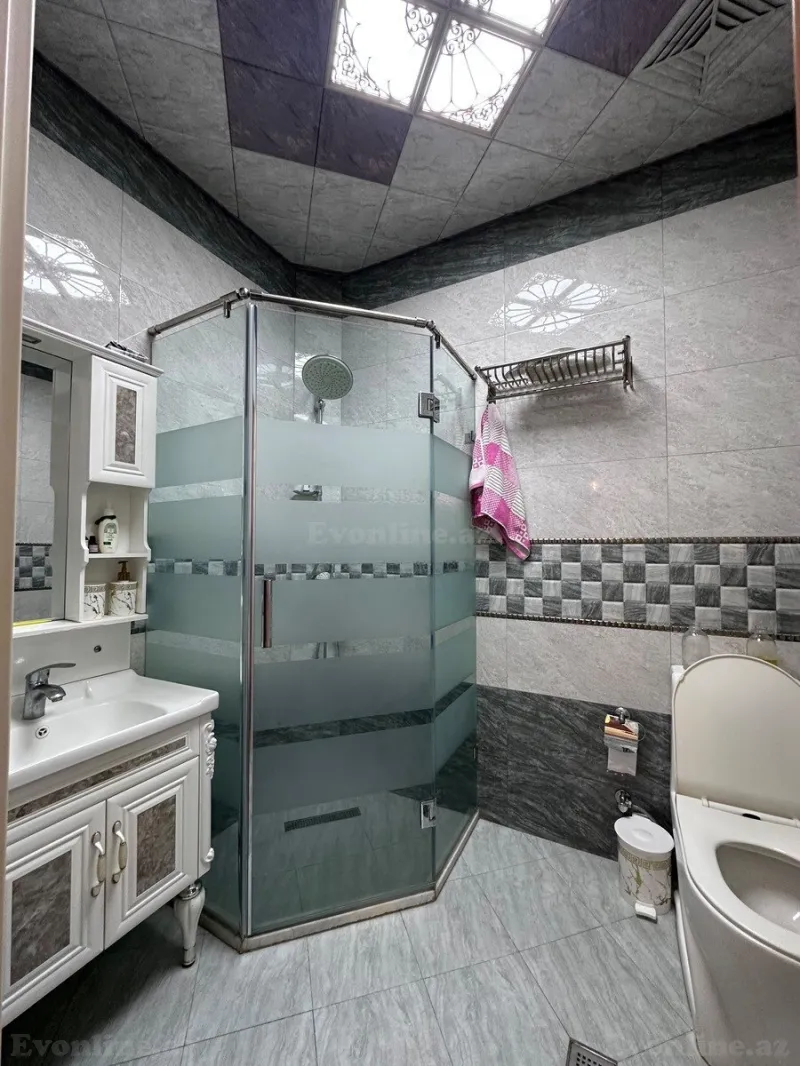 Satılır 4 otaqlı Mənzil Yeni tikili 154 m² Xətai r. - şəkil 12