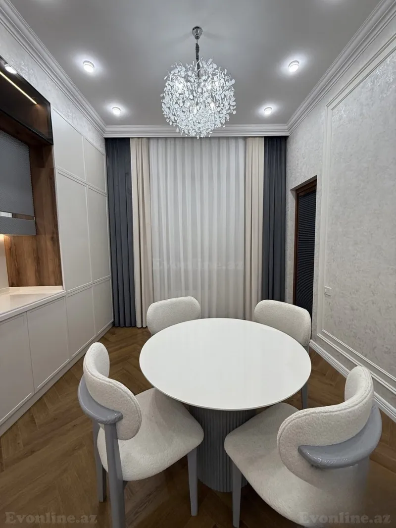 Satılır 3 otaqlı Mənzil Yeni tikili 130 m² Nəriman Nərimanov m. - şəkil 8