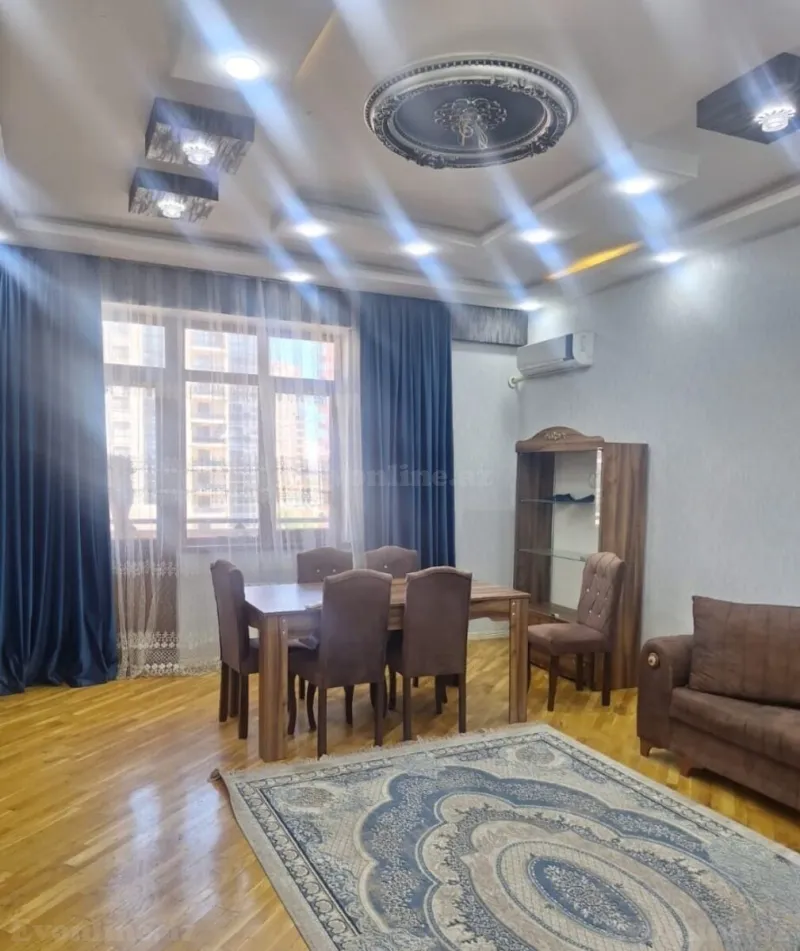 2 otaqlı Mənzil 95 m² Gənclik m. Kirayə verilir