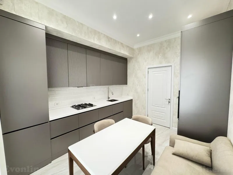 Kirayə verilir 3 otaqlı Mənzil Yeni tikili 135 m² Ağ şəhər - şəkil 9
