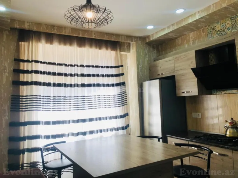 Kirayə verilir 3 otaqlı Mənzil Yeni tikili 111 m² İnşaatçılar m. - şəkil 5