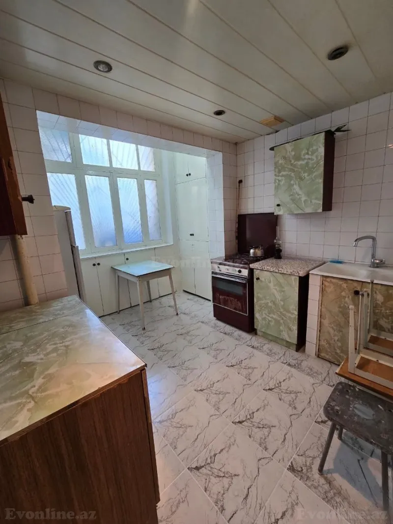 Kirayə verilir 3 otaqlı Mənzil Köhnə tikili 72 m² Nəsimi m. - şəkil 10