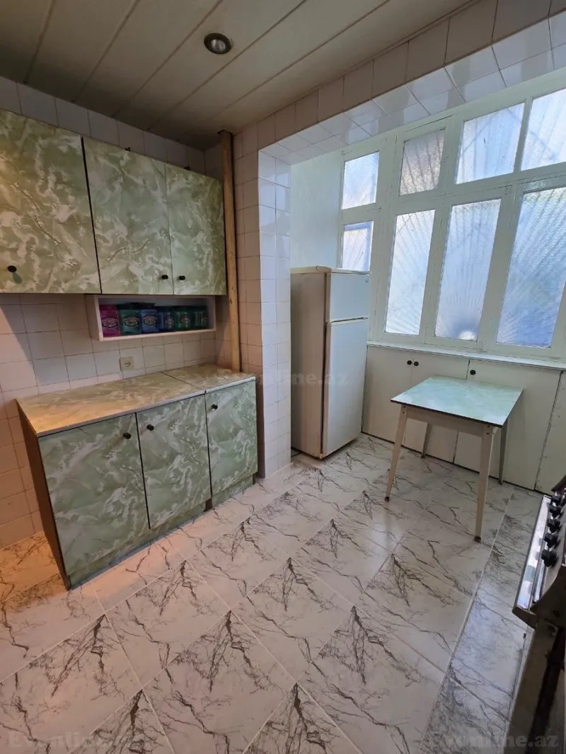 Kirayə verilir 3 otaqlı Mənzil Köhnə tikili 72 m² Nəsimi m. - şəkil 11