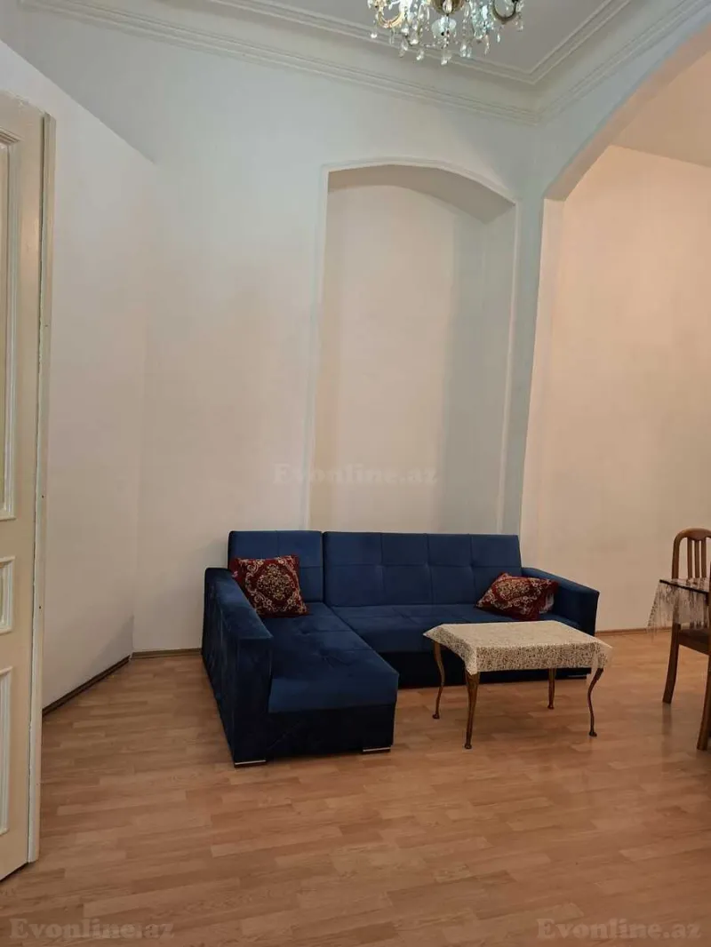 2 otaqlı Mənzil 64 m² Sahil m. Kirayə verilir