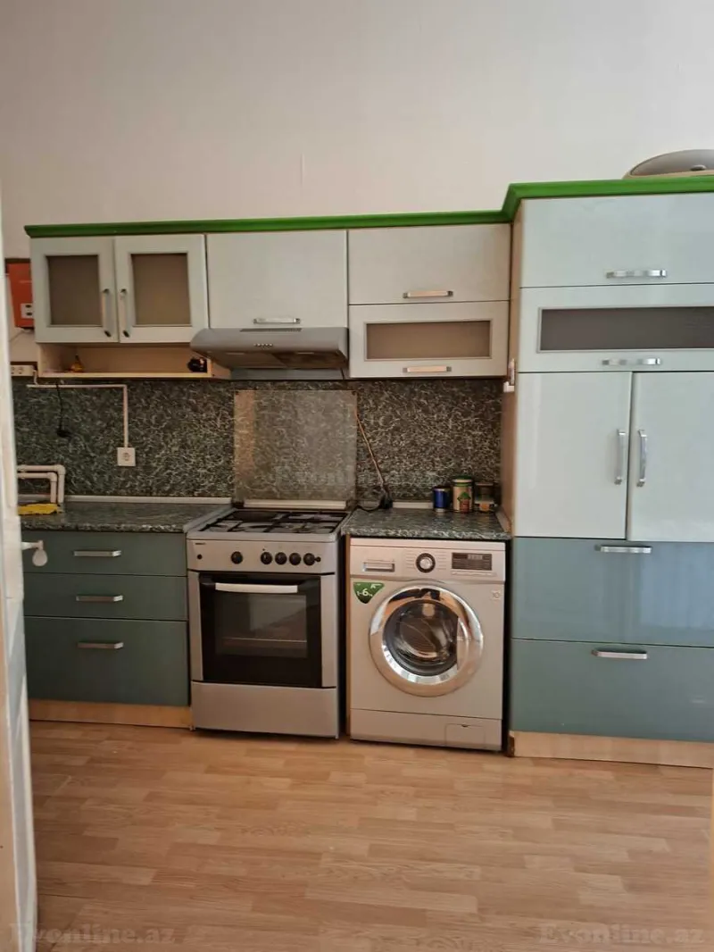 Kirayə verilir 2 otaqlı Mənzil Köhnə tikili 64 m² Sahil m. - şəkil 9