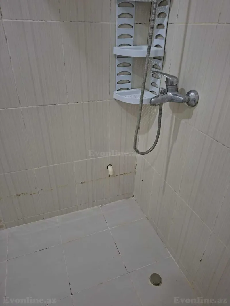 Kirayə verilir 2 otaqlı Mənzil Köhnə tikili 64 m² Sahil m. - şəkil 17
