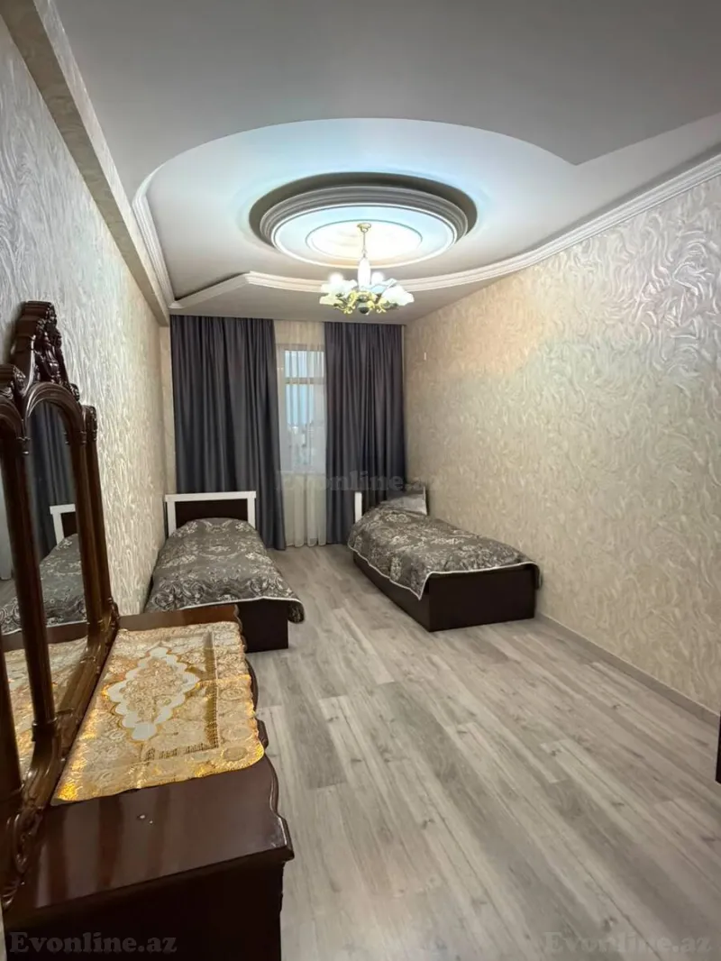 Kirayə verilir 3 otaqlı Mənzil Yeni tikili 130 m² 8 Noyabr m. - şəkil 3
