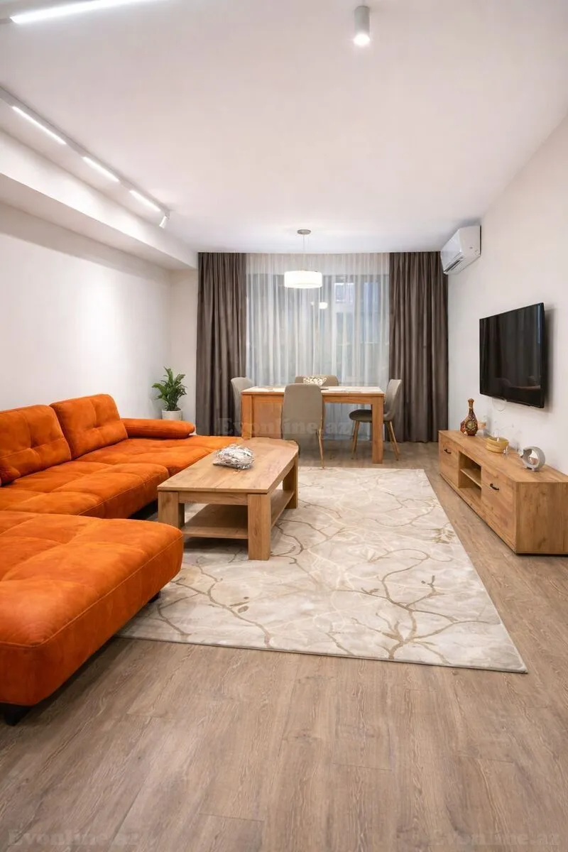 3 otaqlı Mənzil 90 m² Səbail r. Kirayə verilir