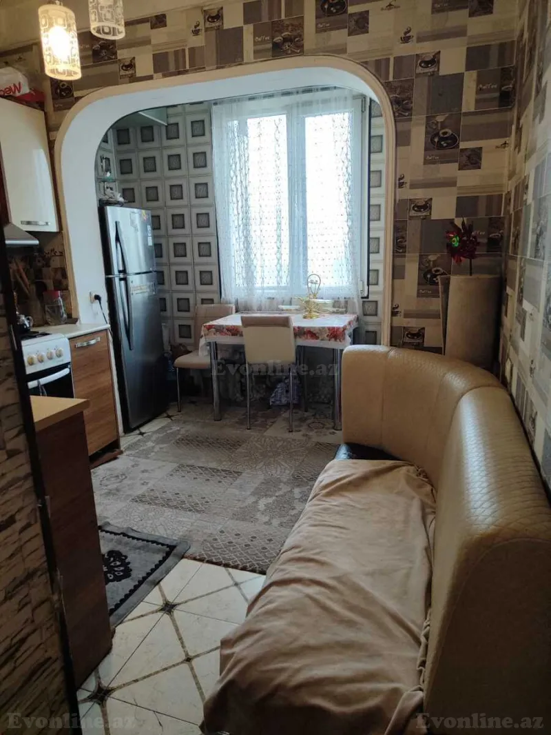 Satılır 2 otaqlı Mənzil Köhnə tikili 65 m² 20 Yanvar m. - şəkil 13