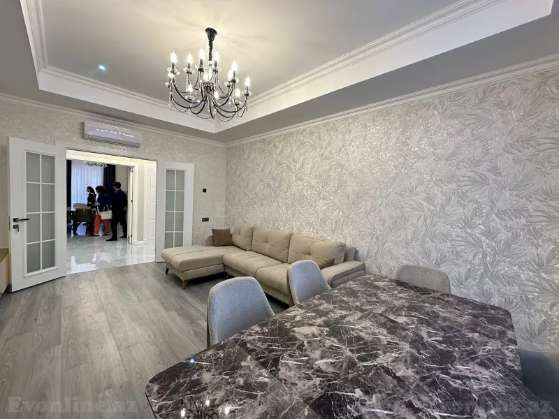 Kirayə verilir 4 otaqlı Mənzil Yeni tikili 160 m² Ağ şəhər - şəkil 3