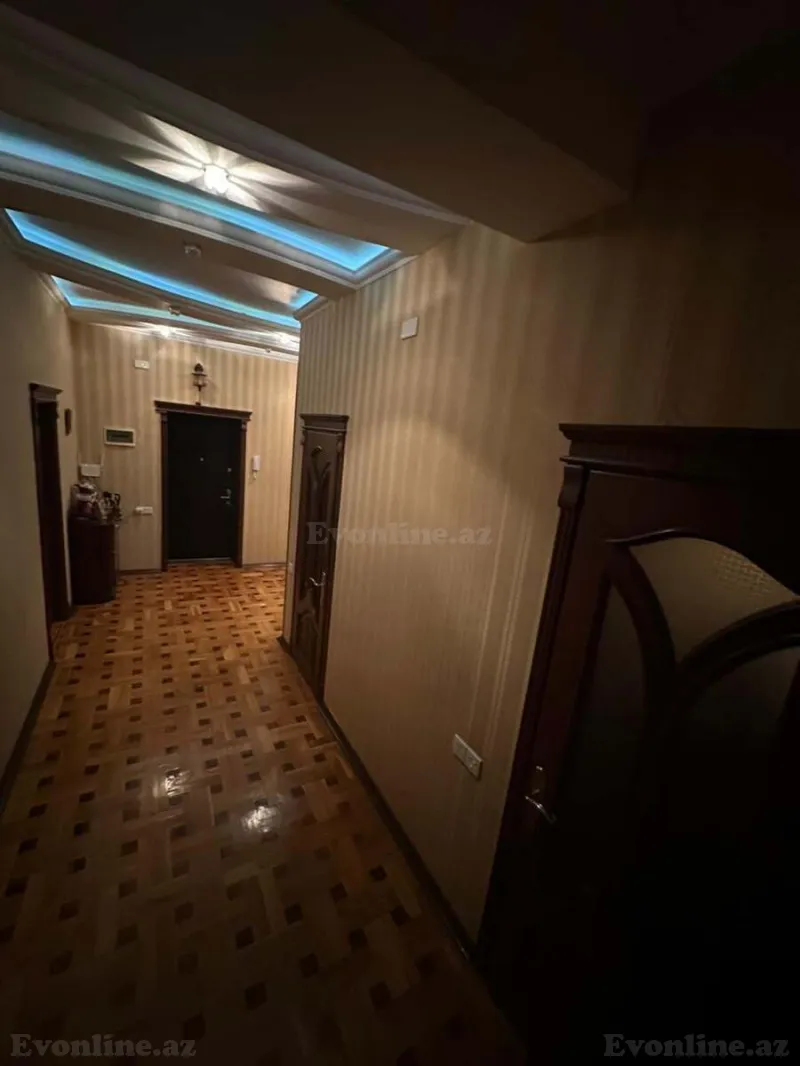 Satılır 3 otaqlı Mənzil Yeni tikili 107 m² Elmlər Akademiyası m. - şəkil 6