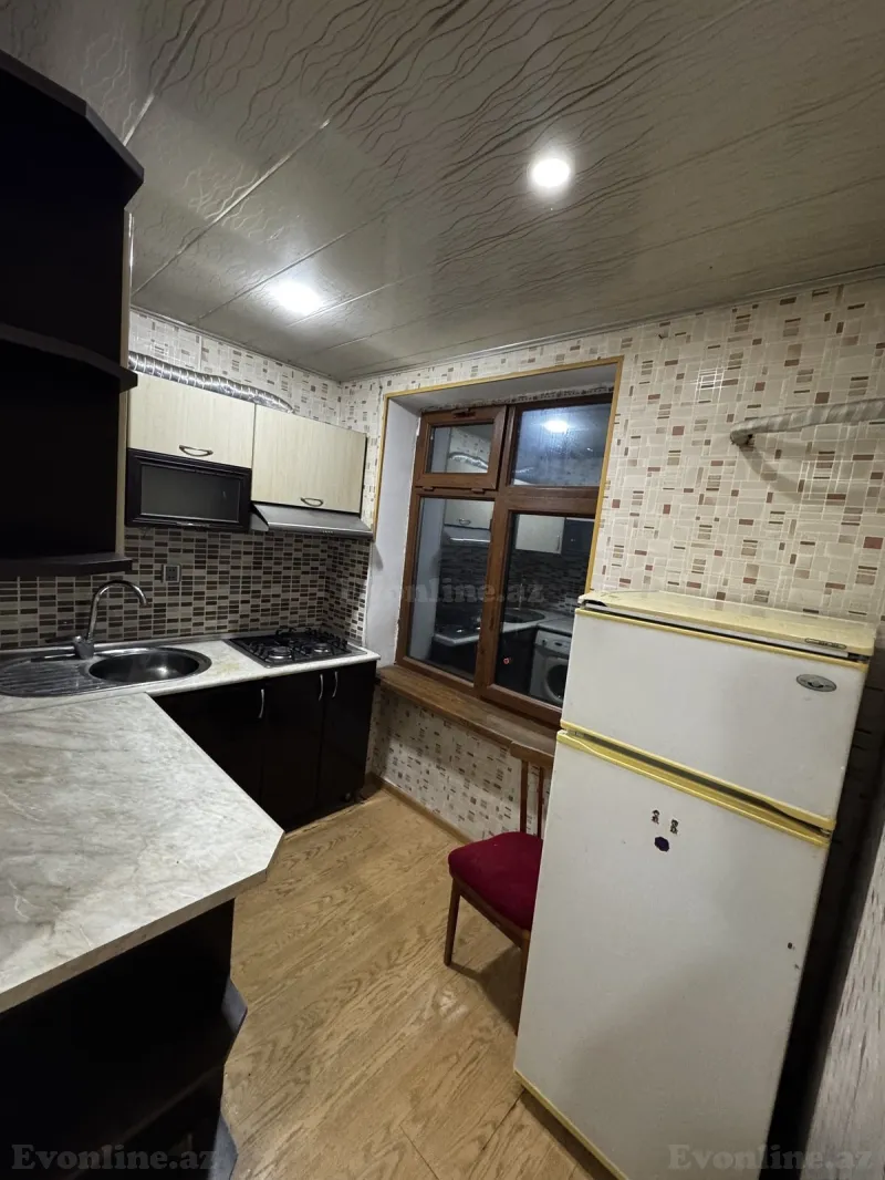 Kirayə verilir 1 otaqlı Mənzil Köhnə tikili 45 m² Qara Qarayev m. - şəkil 7