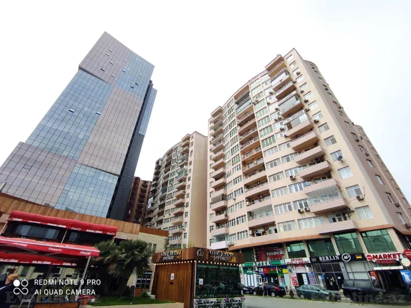 3 otaqlı Mənzil 95 m² Xətai r. Kirayə verilir