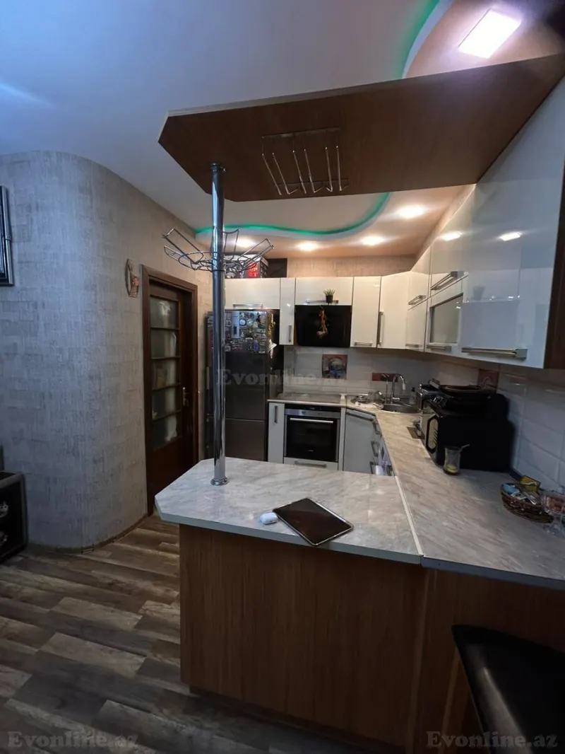 Satılır 2 otaqlı Mənzil Yeni tikili 52 m² Bakıxanov - şəkil 2